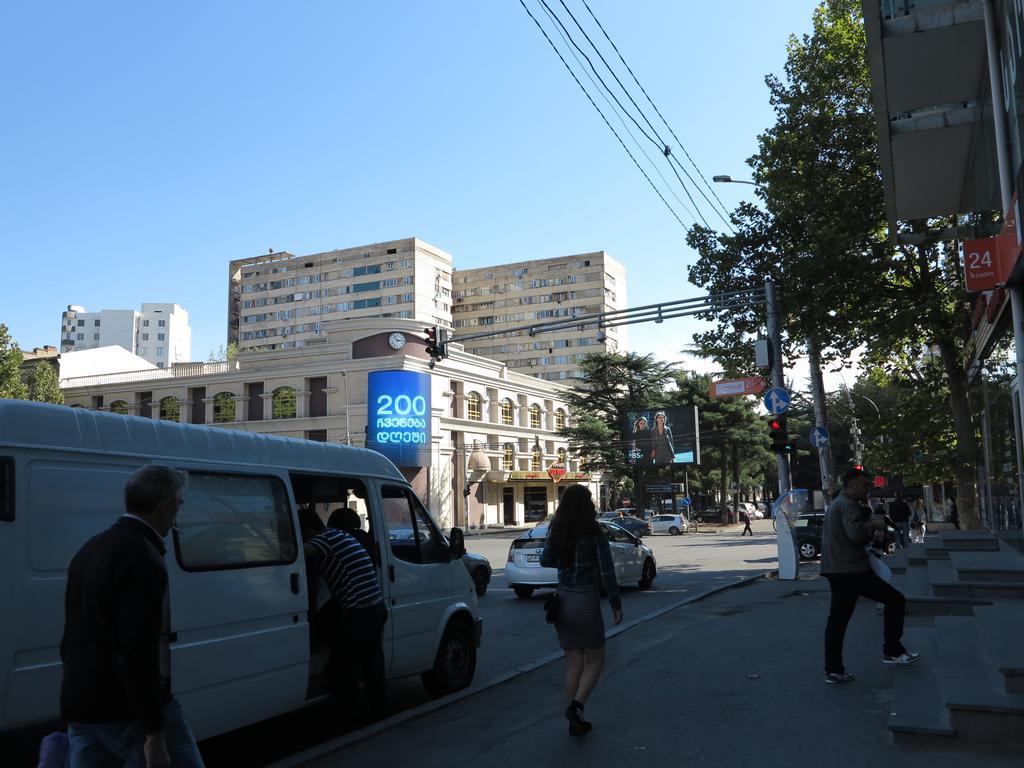 Appartamento Samatsa Georgia Tbilisi Esterno foto